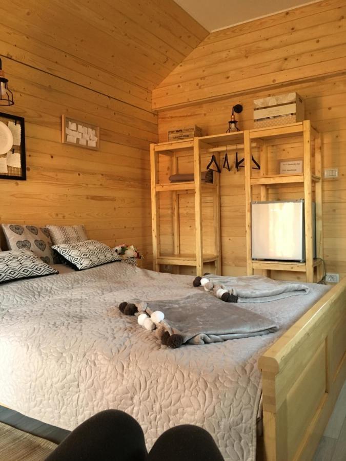 Complex Căsuțe Căsuța din cireș Moisei Villa Bagian luar foto