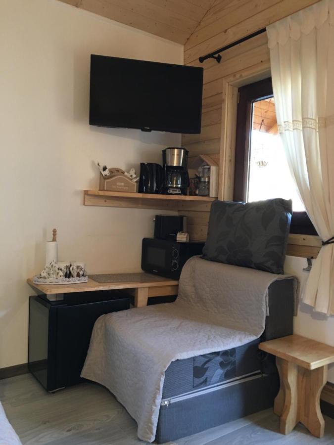 Complex Căsuțe Căsuța din cireș Moisei Villa Bagian luar foto